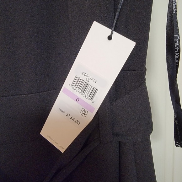 NWT DRESS - Picture 4 of 5